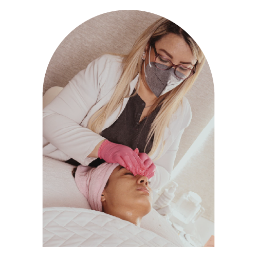 Nuestra Especialista Vivi Flor